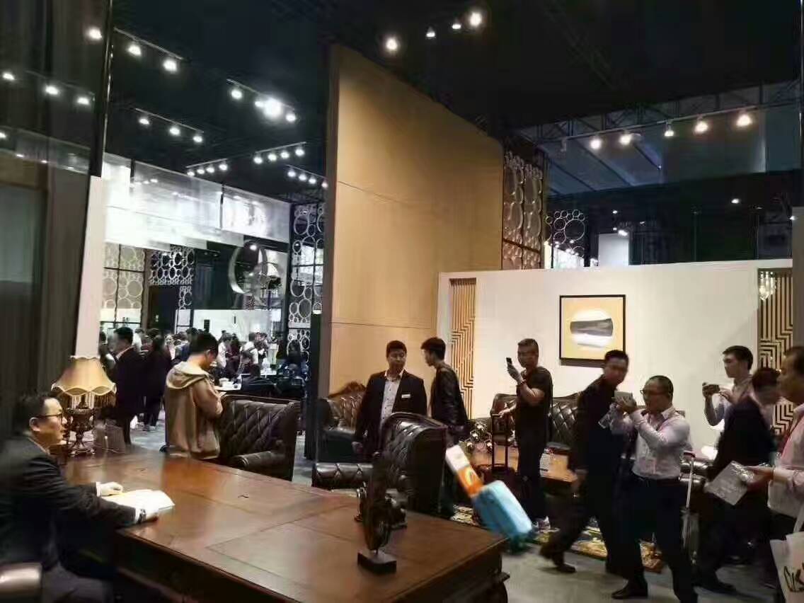 美女污网站参加39中国家博会