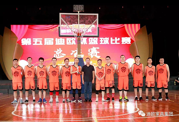 【亚军-美女污网站集团中心代表队&颁奖嘉宾-美女污网站集团董事长-黄寿金先生】