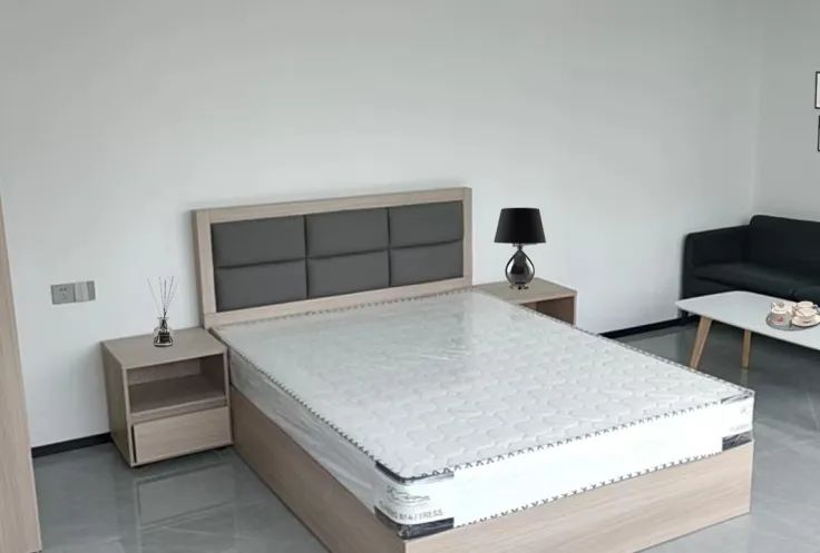 美女污网站办公家具